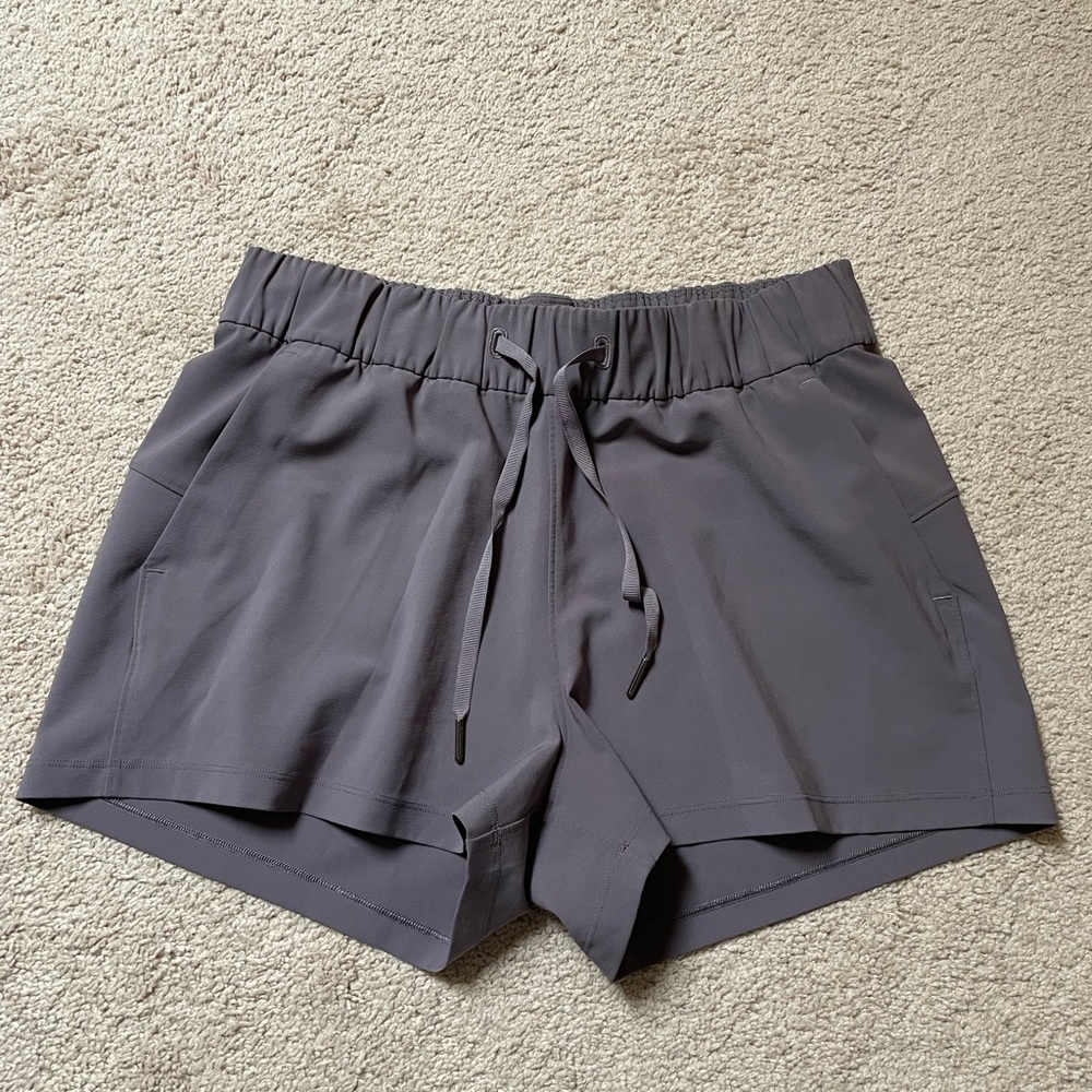 Lululemon On the fly shorts Magnum
